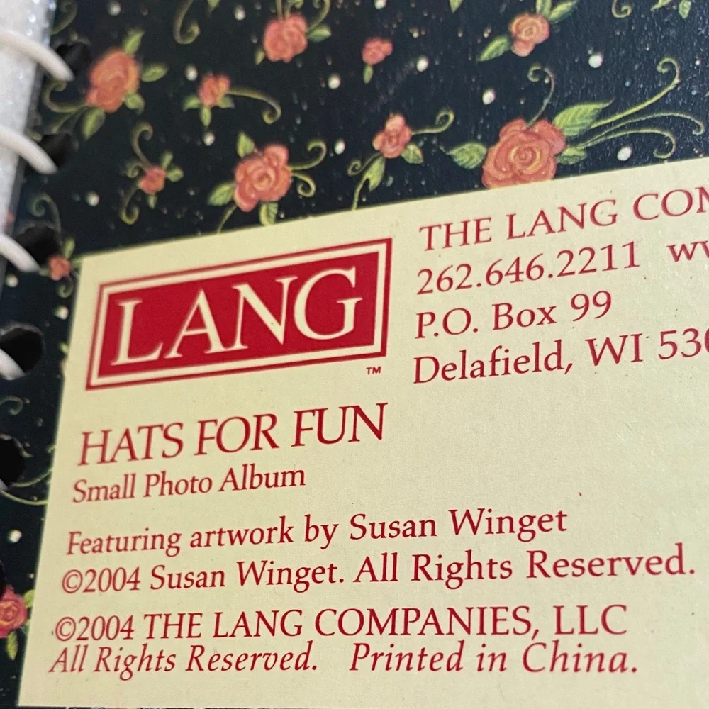 🇺🇸 3/$10 SALE - LANG Red and Blue Hat Design Photo Album unused NWOT